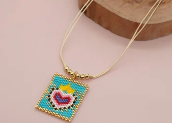 Piața creatorilor de mărgele handmade și modelul B2B al verii
