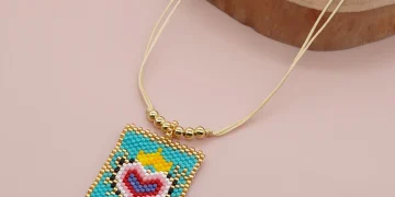Piața creatorilor de mărgele handmade și modelul B2B al verii